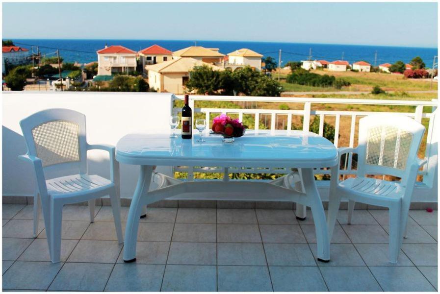 Retreat Apartments In Drosia - Apartment For 3 Makris Gialos  Luaran gambar